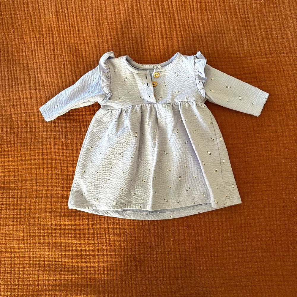 Baby dress with flowers